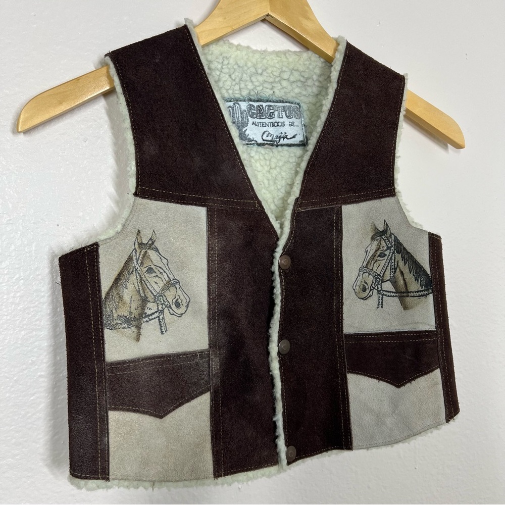 Cactus Authenticos Leather Horse Print Western Vest - Picture 8 of 9
